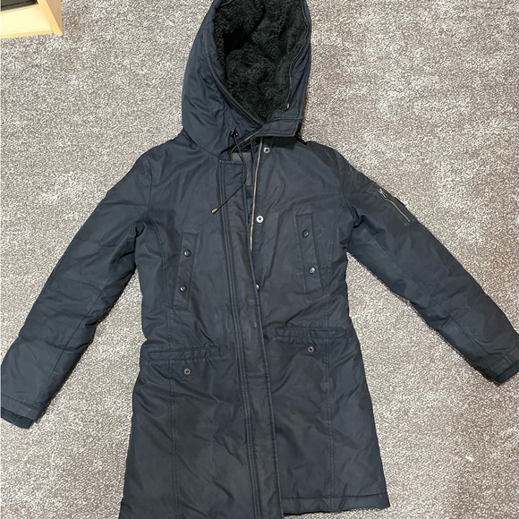 Spiewak Black Ski Jacket with Insulated Hood and Water-Resistant Fabric - Picture 1 of 6